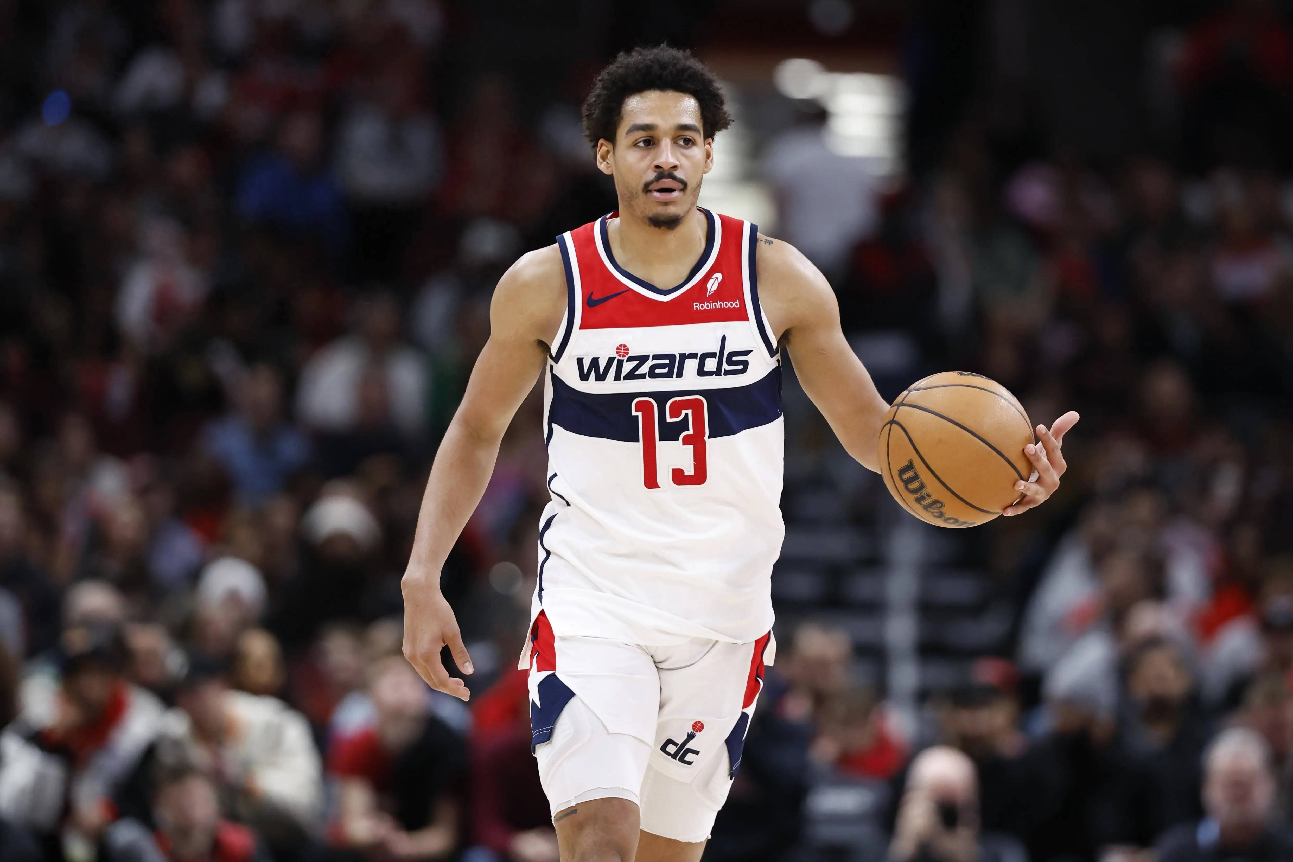  爱德华兹复出首秀出彩，费城76人主场绝杀AC米兰，豪取12连胜