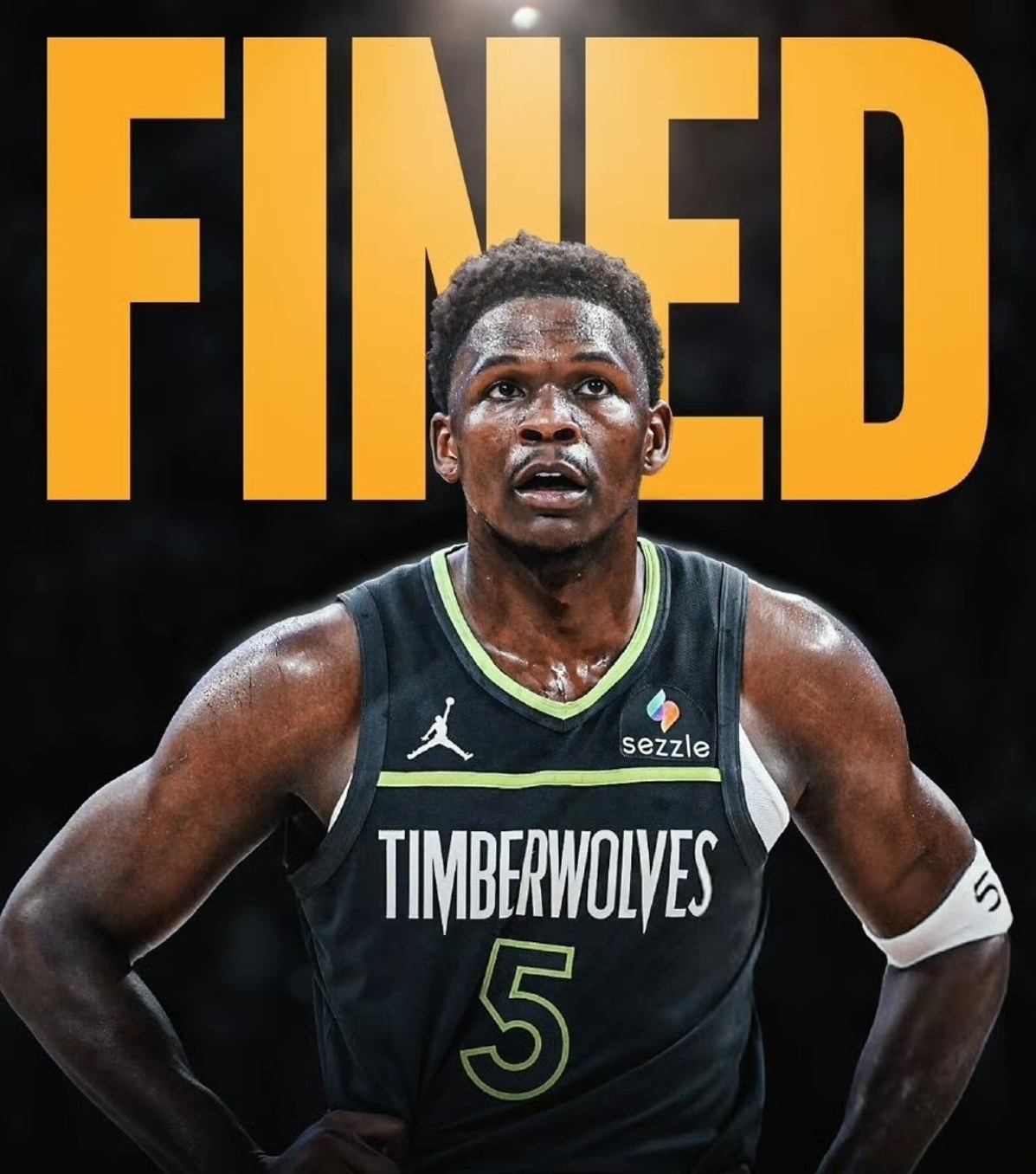  爱德华兹复出首秀出彩，费城76人主场绝杀AC米兰，豪取12连胜